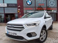 Usado Ford Kuga Trend 150 CV (110 kW) 2018 Gris / plata SUV