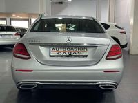 Usado Mercedes E220 Elegance 194 CV (142 kW) 2016 Gris / plata Berlina