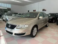 Usado VW Passat Advance 105 CV (77 kW) 2006 Beige Berlina