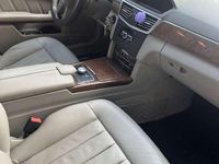Usado Mercedes E350 Avantgarde 252 HP (185 kW) 2013 Preto Sedan