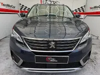 Usado Peugeot 5008 Allure 131 CV (96 kW) 2018 Azul SUV
