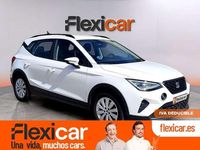 Usado Seat Arona Style 110 CV (80 kW) 2021 Blanco SUV