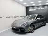 Usado Porsche Panamera Sport Turismo 462 CV (339 kW) 2018 Gris / plata Familiar