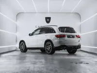 Usado Mercedes GLC220 AMG line 170 CV (125 kW) 2019 Blanco SUV