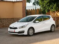 Usado Kia Ceed GT 90 CV (66 kW) 2017 Blanco Berlina