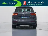 Usado VW Tiguan Life 245 CV (180 kW) 2022 Gris / plata SUV