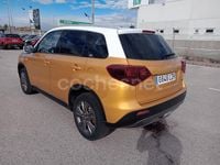 Usado Suzuki Vitara 116 CV (85 kW) 2022 Amarillo SUV