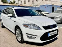 Usado Ford Mondeo Titanium 140 CV (102 kW) 2014 Blanco Familiar