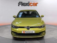 Usado VW Golf VIII Life 131 CV (96 kW) 2022 Amarillo Berlina