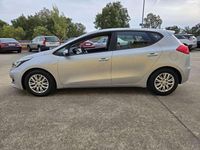 Usado Kia Ceed 101 CV (74 kW) 2016 Plateado Utilitario