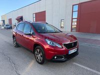Usado Peugeot 2008 Allure 100 CV (73 kW) 2018 Granate SUV