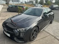Usado Mercedes C200 163 CV (119 kW) 2022 Gris / plata Berlina