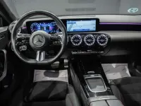 Usado Mercedes A200 Advanced 150 CV (110 kW) 2023 Gris Utilitario