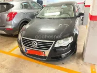 Usado VW Passat Highline 140 CV (102 kW) 2009 Negro Berlina