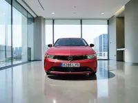Usado Opel Astra Elegance 130 CV (95 kW) 2022 Granate Utilitario