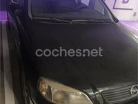 Usado Opel Astra Sportive 136 CV (100 kW) 1999 Negro Berlina