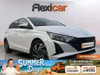Usado Hyundai i20 101 CV (74 kW) 2024 Blanco Utilitario
