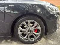 Usado Ford Focus ST-Line X 125 CV (91 kW) 2025 Negro Berlina