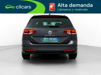 Usado VW Passat Executive 122 CV (89 kW) 2023 Gris Familiar