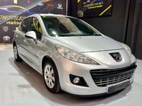 Usado Peugeot 207 Active 92 CV (67 kW) 2011 Gris / plata Berlina