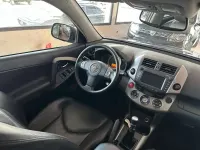 Usado Toyota RAV4 Executive 136 CV (100 kW) 2006 Gris SUV