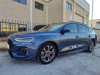 Usado Ford Focus ST-Line 120 CV (88 kW) 2022 Azul Familiar