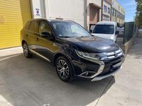 Usado Mitsubishi Outlander 150 CV (110 kW) 2017 Negro SUV