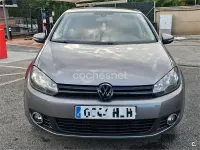 Usado VW Golf VII 105 CV (77 kW) 2012 Gris / plata Berlina