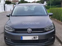 Usado VW Touran Advance 115 CV (84 kW) 2017 Gris / plata Monovolumen
