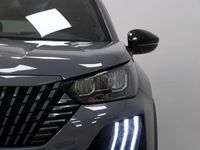 Usado Peugeot 2008 Allure 145 CV (106 kW) 2025 Gris SUV