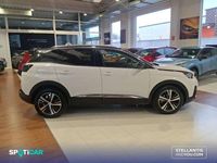 Usado Peugeot 3008 Allure 131 CV (96 kW) 2018 Blanco SUV