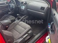 Usado VW Golf IV Sportline 115 CV (84 kW) 2005 Rojo Berlina