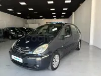 Usado Citroën Xsara Picasso Exclusive 90 CV (66 kW) 2005 Azul Monovolumen
