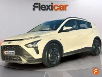 Usado Hyundai Bayon 100 CV (73 kW) 2023 Blanco SUV