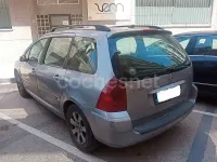 Usado Peugeot 307 90 CV (66 kW) 2002 Gris / plata Familiar