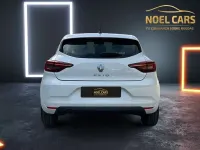 Usado Renault Clio Intens 99 CV (72 kW) 2022 Blanco Utilitario