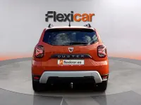 Usado Dacia Duster Prestige 91 CV (66 kW) 2021 Naranja SUV