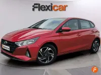 Usado Hyundai i20 84 CV (61 kW) 2021 Rojo Utilitario