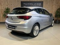 Usado Opel Astra Business 110 CV (80 kW) 2016 Gris / plata Berlina