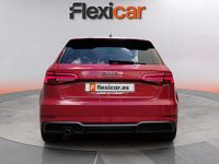 Usado Audi A3 S-Line 116 CV (85 kW) 2019 Rojo Berlina