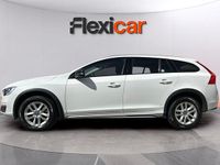 Usado Volvo V60 CC 150 CV (110 kW) 2018 Blanco Familiar