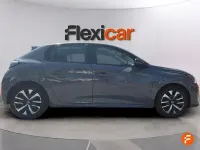 Usado Peugeot 208 Allure 100 CV (73 kW) 2024 Gris Utilitario