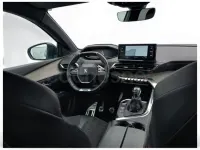 Usado Peugeot 3008 GT 130 CV (95 kW) 2021 Blanco SUV