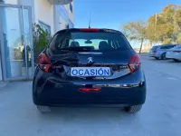 Usado Peugeot 208 Allure 82 CV (60 kW) 2017 Negro Utilitario