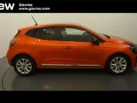 Usado Renault Clio V Evolution 101 CV (74 kW) 2024 Naranja Berlina