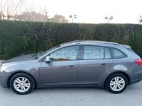 Usado Chevrolet Cruze LT 163 CV (119 kW) 2014 Gris / plata Familiar