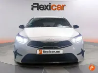 Usado Kia Ceed Style 100 CV (73 kW) 2025 Blanco Utilitario