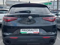 Usado Alfa Romeo Stelvio Sprint 190 CV (139 kW) 2020 Negro SUV