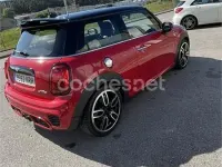 Usado Mini John Cooper Works 231 CV (169 kW) 2018 Rojo Utilitario