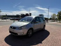Usado Ford Galaxy Ghia 140 CV (102 kW) 2009 Gris / plata Monovolumen